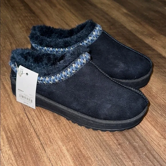 Girls‎ Sonoma Navy Furry Clogs size 13 NWT