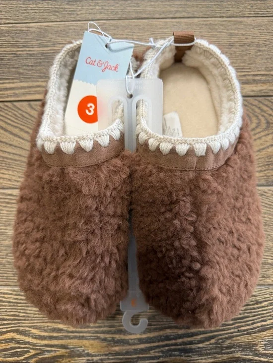 Cat & Jack Kids'‎ Brown Slippers Size 3 Soft Fleece Hard Soles
