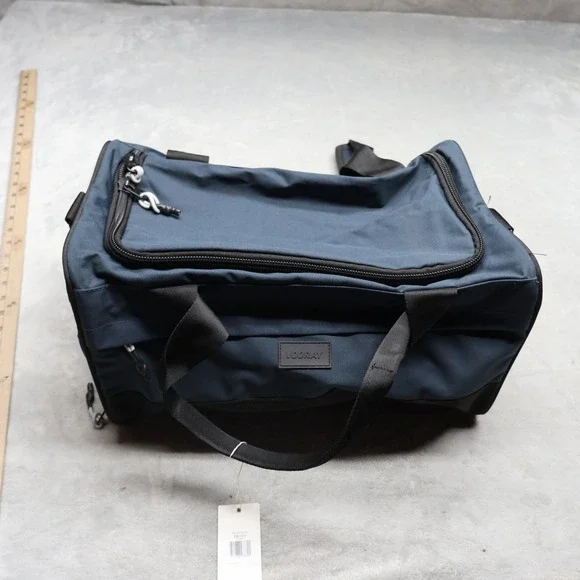 Vooray Bags Unisex Large Blue Boost Duffel‎ Workout Travel Athletic Gym $75 NEW
