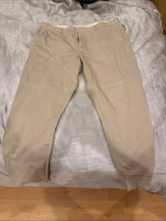 J. Crew Men's Khaki Chinos - Light Beige