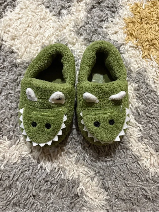 Green Plush Dinosaur Slippers - Kids