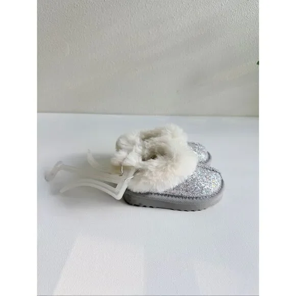 Cat & Jack Toddler Piper Faux Fur Cuff Scuff Slippers size 5