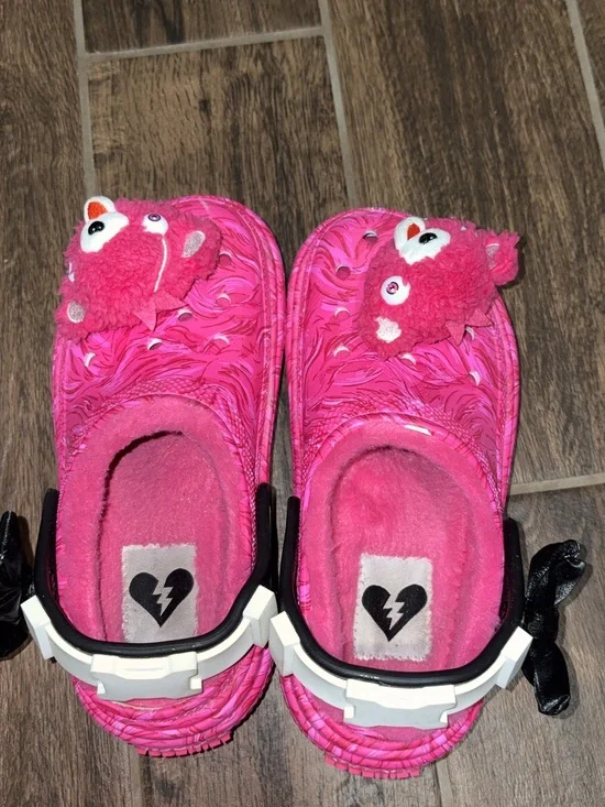 Fortnite crocs cuddle team leader