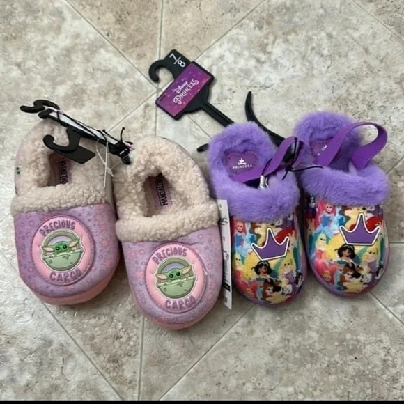 Disney Baby Girls Slippers Size 7/8