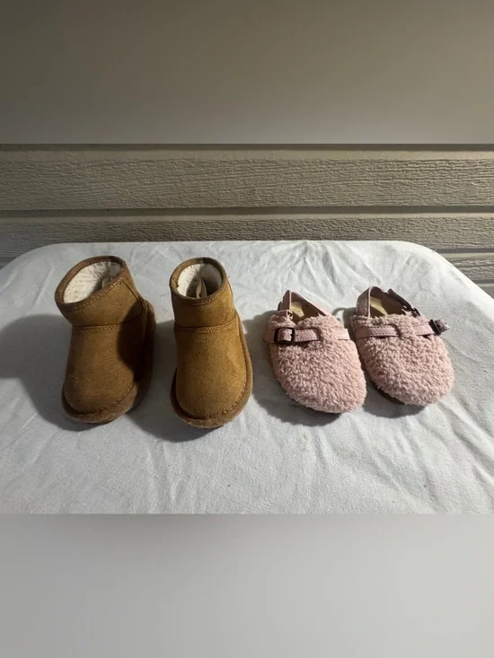 Bundle Baby faux uggs booties , Gap Pink soft slippers size 5