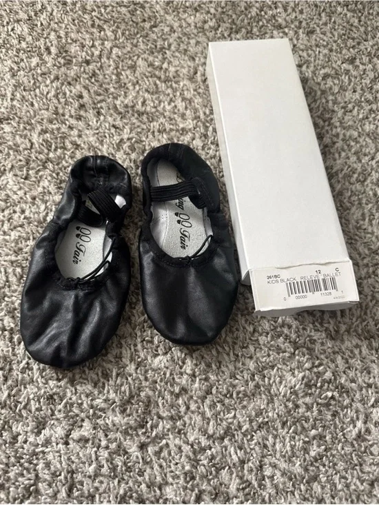 Preschool Black Leather Ballet Slippers with Elastic Strap