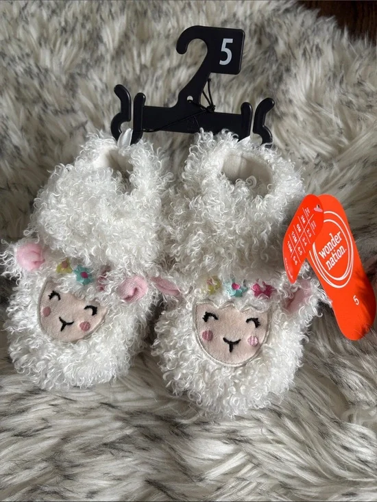 NWT Baby Girl White Plush Lamb Slippers Size 5