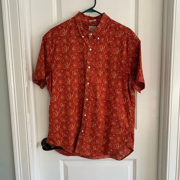 J Crew Men's Secret Wash Floral Short Sleeve Shirt