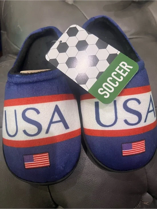 BRAND NEW USA Red White & Blue Slip-On Slippers
