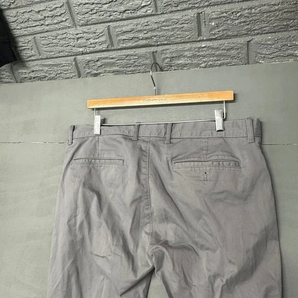 J Crew‎ Flex Chino Pants Gray Straight Fit Mens Size 36x32