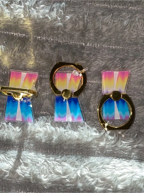 1-Popsocket Multicolor Acrylic Letter (K)
