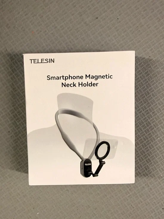 Smartphone Magnetic Neck Holder - Black