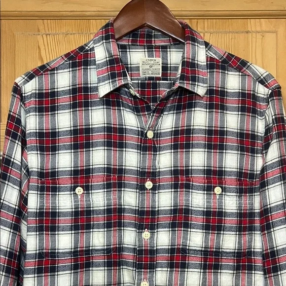 J. Crew Red and Black Plaid Button Down Shirt Slim Fit Sz M