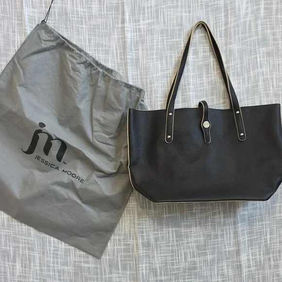 Jessica Moore Black Pebbled Tote Silver Hardware Button Closure Women's