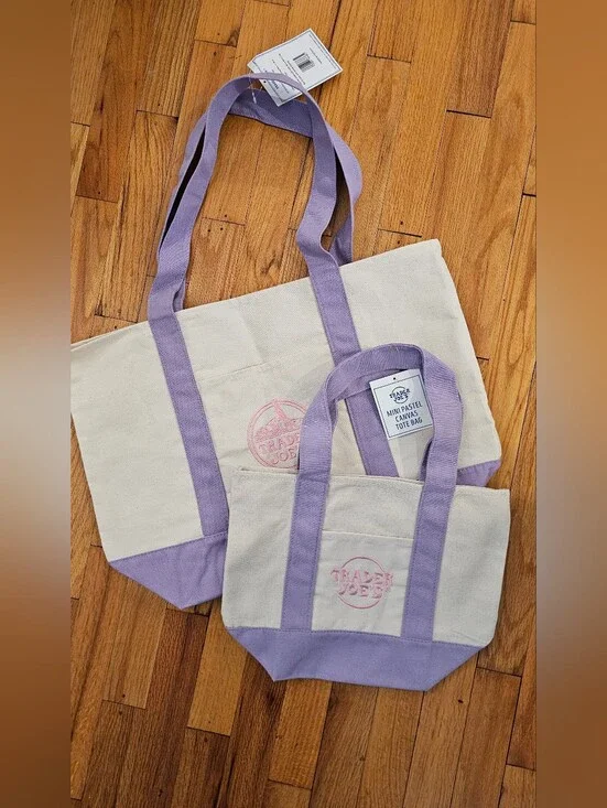 Trader Joe's Mini Pastel Canvas Tote Bags Lot of 4 and a Large Lavender Tote