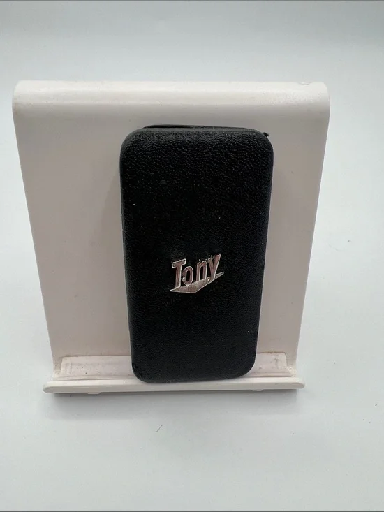 vintage hard shell pocket key case -”Tony”