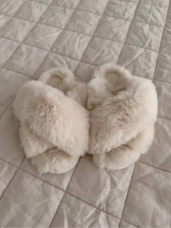 Amazon HALLUCI Girl’s Cross Band Soft Plush Fleece Indoor or Outdoor Slippers