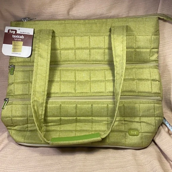 NWT Lug taxicab full tote- best one ever!