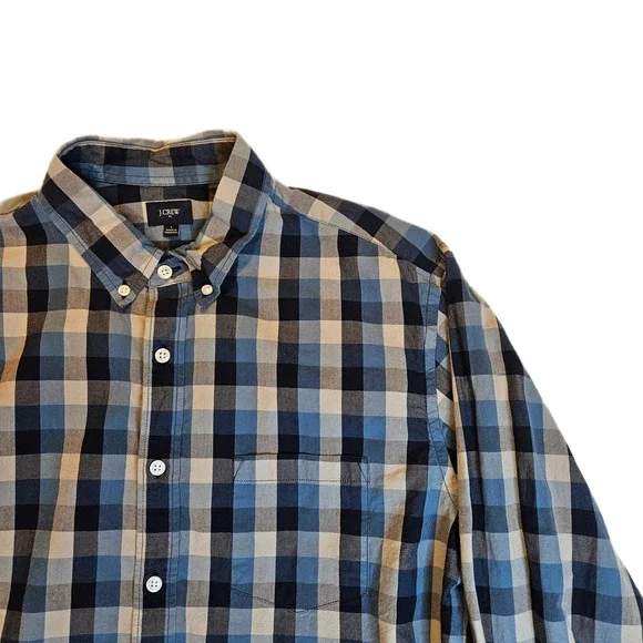 J.Crew Size Large Blue‎ Plaid Button-Up Shirt