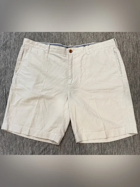 J. Crew Men's Light Beige Flat Front Shorts
