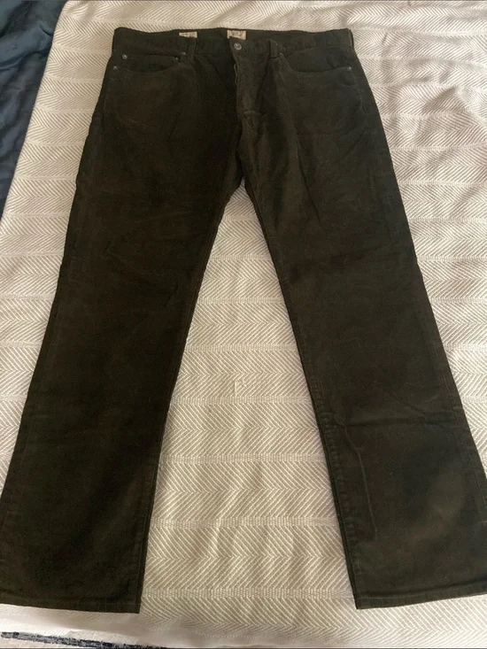 J Crew Men's Deep Olive Green Corduroy Pants