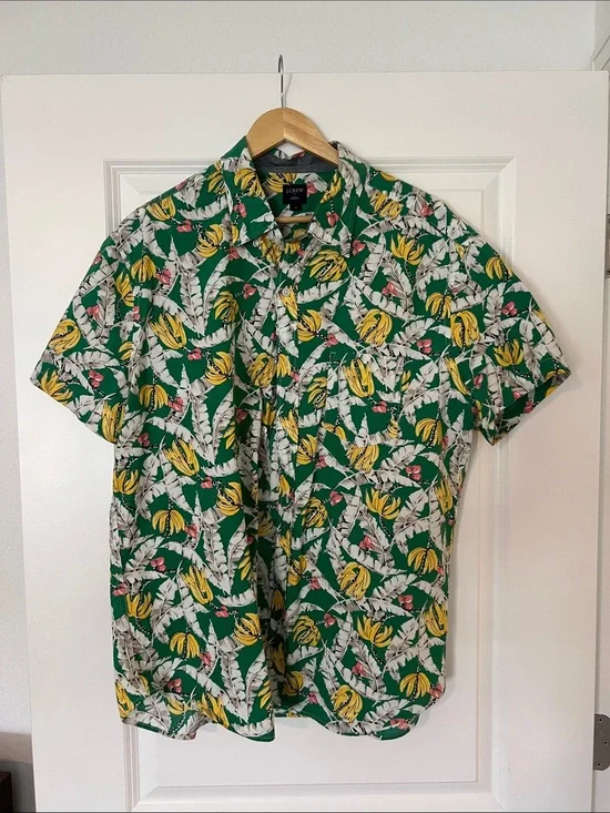 J. Crew Green Banana-Print Short Sleeve Button-Down Shirt