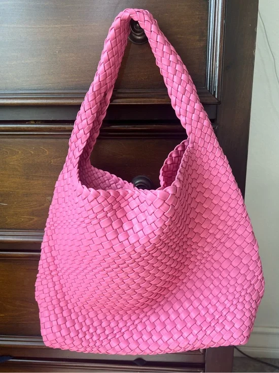 Antik Kraft Parker Woven Vegan Leather Hobo Bag Fuchsia Pink Braided Magnet Tote