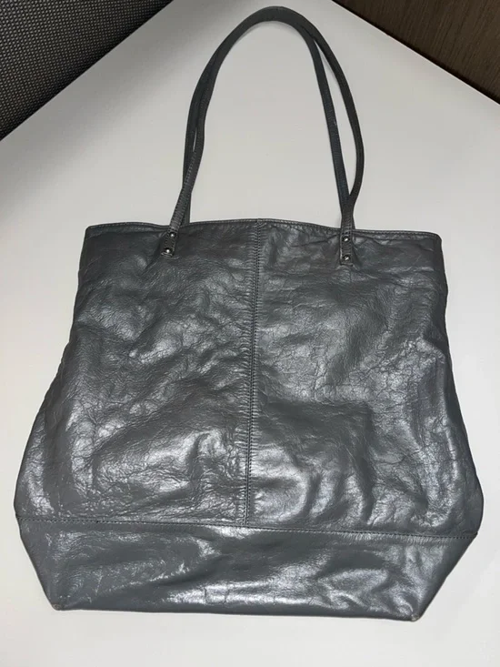 Latico NJ USA Gray Leather Shoulder Tote