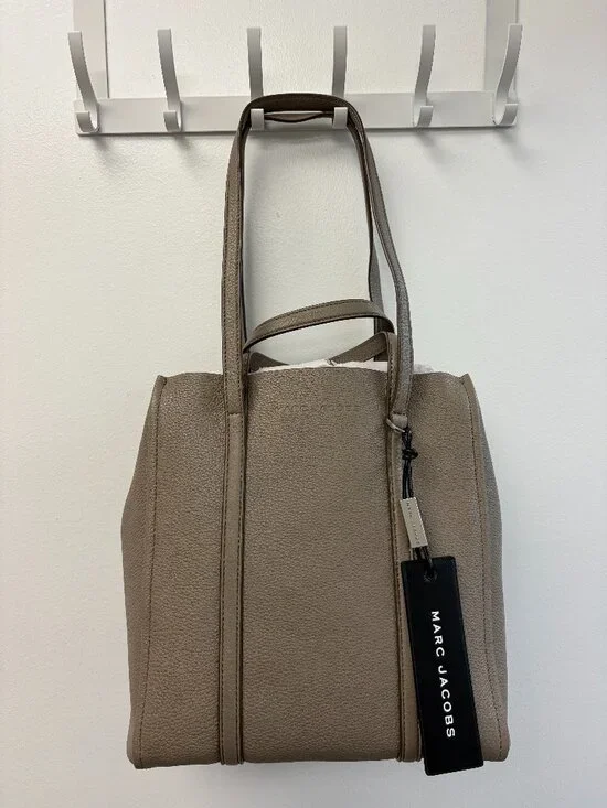 Marc Jacobs - The Tag Tote 27
