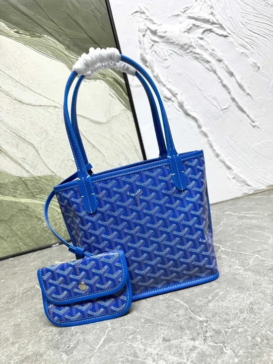 Blue Goya-Style Tote with Matching Pouch