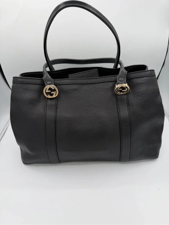 Gucci interlocking G Black Leather Double-Handle Tote with Gold-Tone hardware