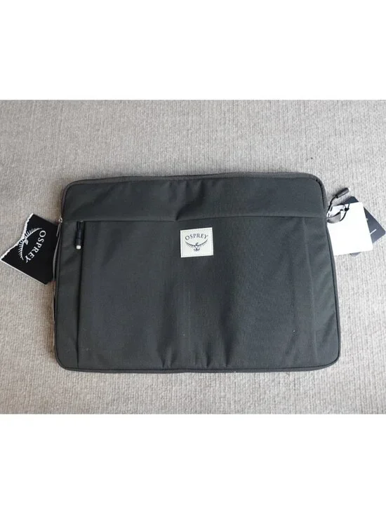 Osprey Arcane Laptop Sleeve Case Solid  Black Padded 15 Inch Polyester NEW