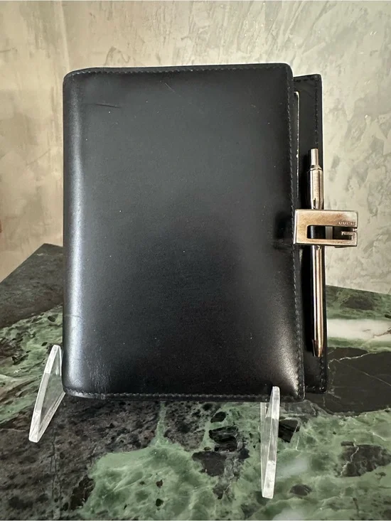 GUCCI AUTHENTIC Black Leather WALLET Planner with Pen Loop