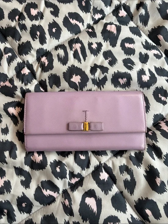 Salvatore Ferragamo Lavender Vara Bow Continental Wallet