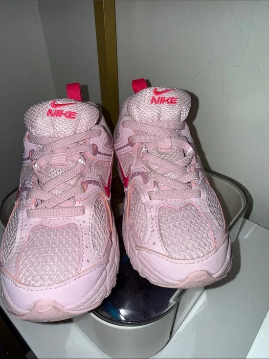 Nike Kids Light Pink and Hot Pink Athletic Sneakers
