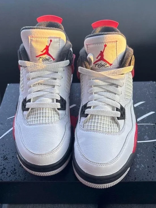 Jordan Men’s White/Red/Black Retro Sneakers