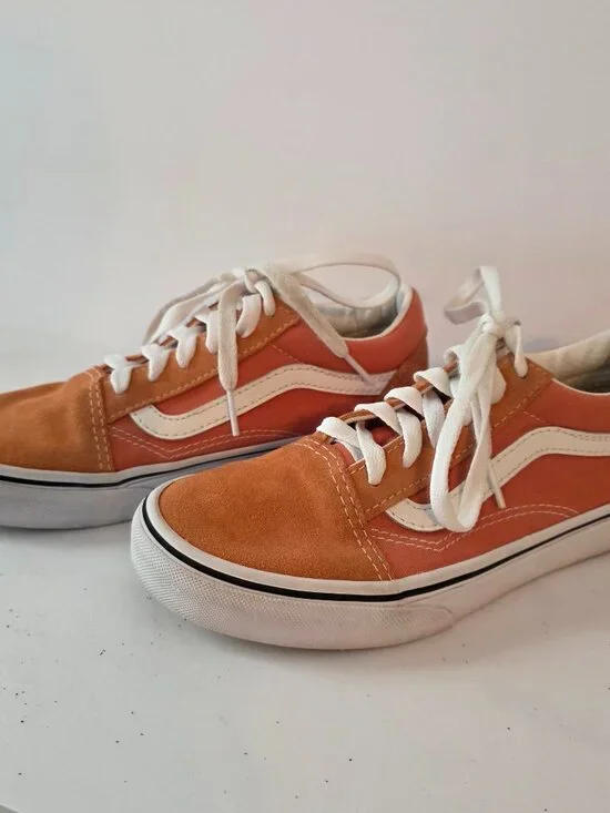 Vans Old Skool Low Top, Orange Canvas & Suede Youth Sneakers, Size 4.5