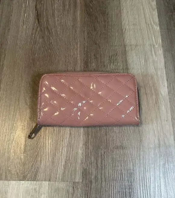 Quilted Patent Faux Leather Zip-Around Long Wallet in Dusty Pink