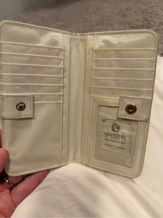 SPARTINA * Oldfield Resort Embroidered Canvas Wallet - Multicolor New w/out tag