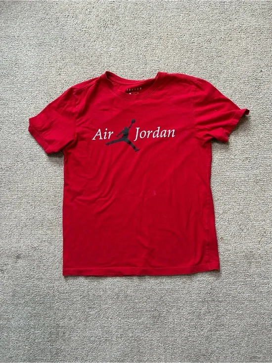Jordan Shirt Mens Small Red Jumpman AIR JORDAN Logo Graphic Tee Shirt Basketball