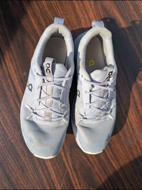On Running Kids Sneakers in Light Gray and White