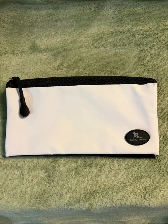 Buddy Pouch Magnetic Pouch