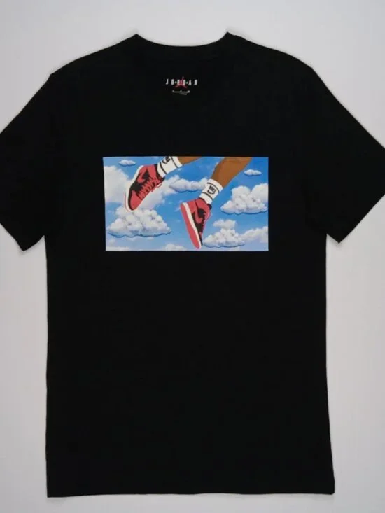 Jordan Flight Essentials Sky Graphic T-shirt FZ1967-010 Black Men’s Size Small