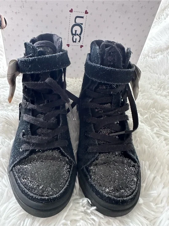 UGG J I Heart Hi Top Glitter Black Sneakers size 13