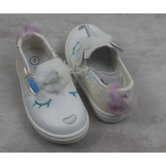 NWOT Cat & Jack Cute Animal Unicorn Glitter Slip On Sneaker Toddler Size: 7