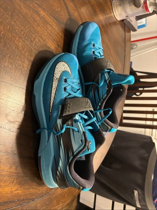 Nike Mens KD Basketball Shoes -size 12