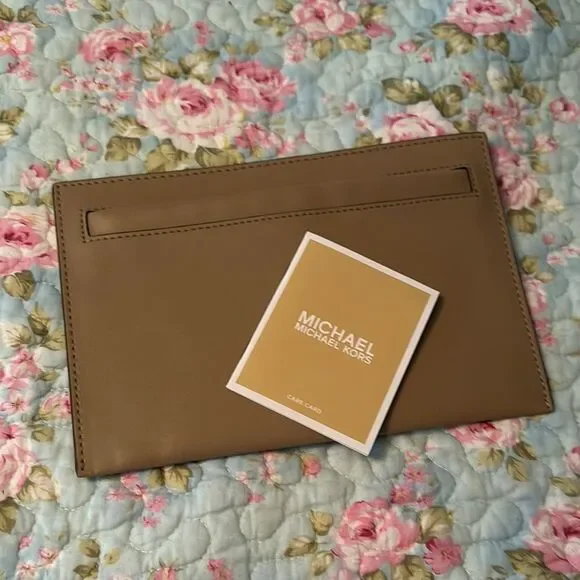 Michael Kors Tan Leather Tab Snap-On Travel Organizer
