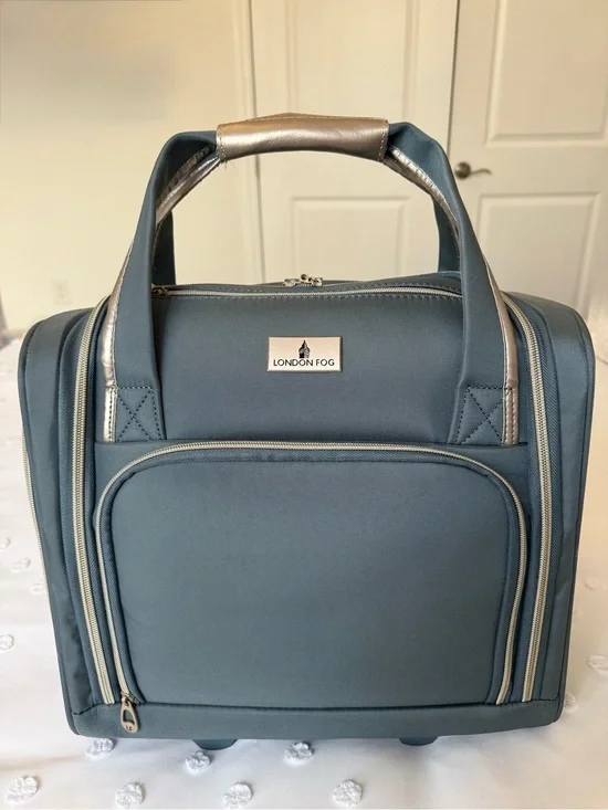 London Fog Under-the-Seat Carry-On Luggage  Bag Hartford II Collection Unisex