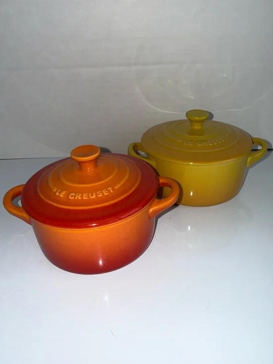 NWOT LE CREUSET Mini Cocotte Pair in Yellow and Flame