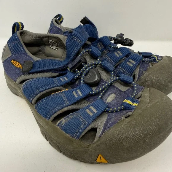 Keen Newport H2 Blue Grey Water Sandals Youth Size 2 1009962 Hiking Shoes